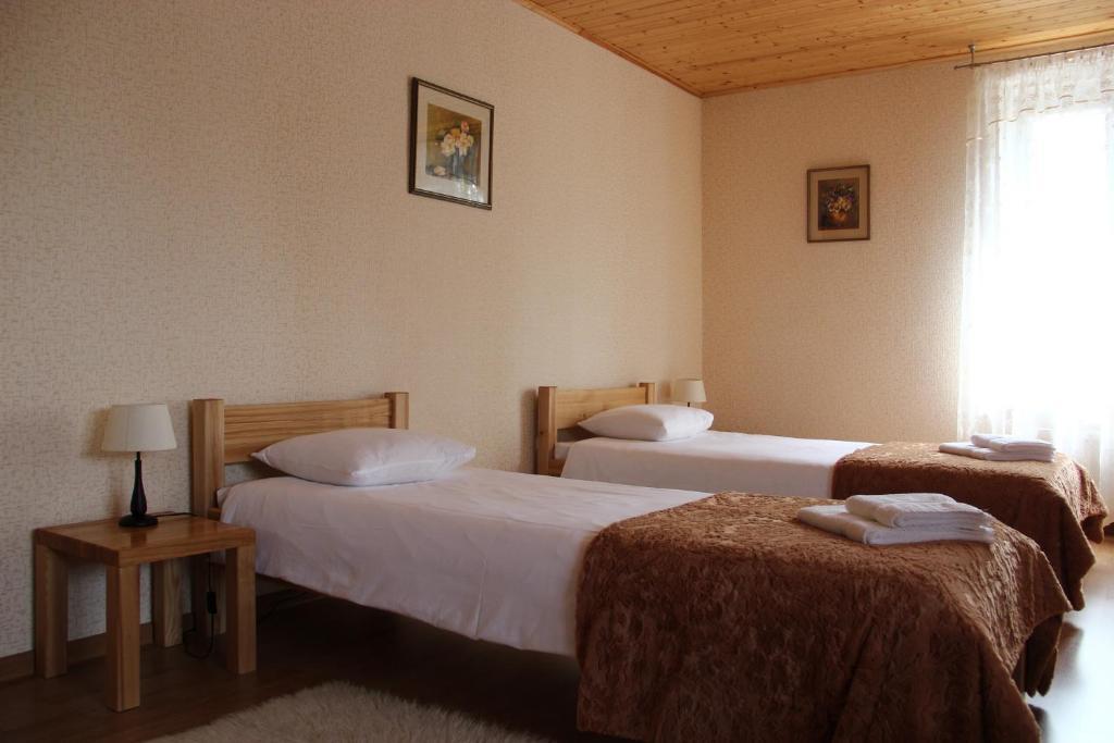 Asmonienes Sveciu Namai "Senoji Mokyklele" Hotel Smalininkai Bilik gambar